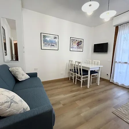 Kennedy 76a Apartment